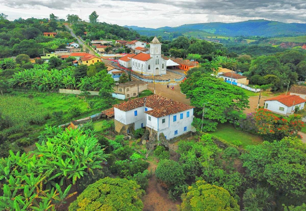 São Gonçalo do Baçao - Vista Histórica